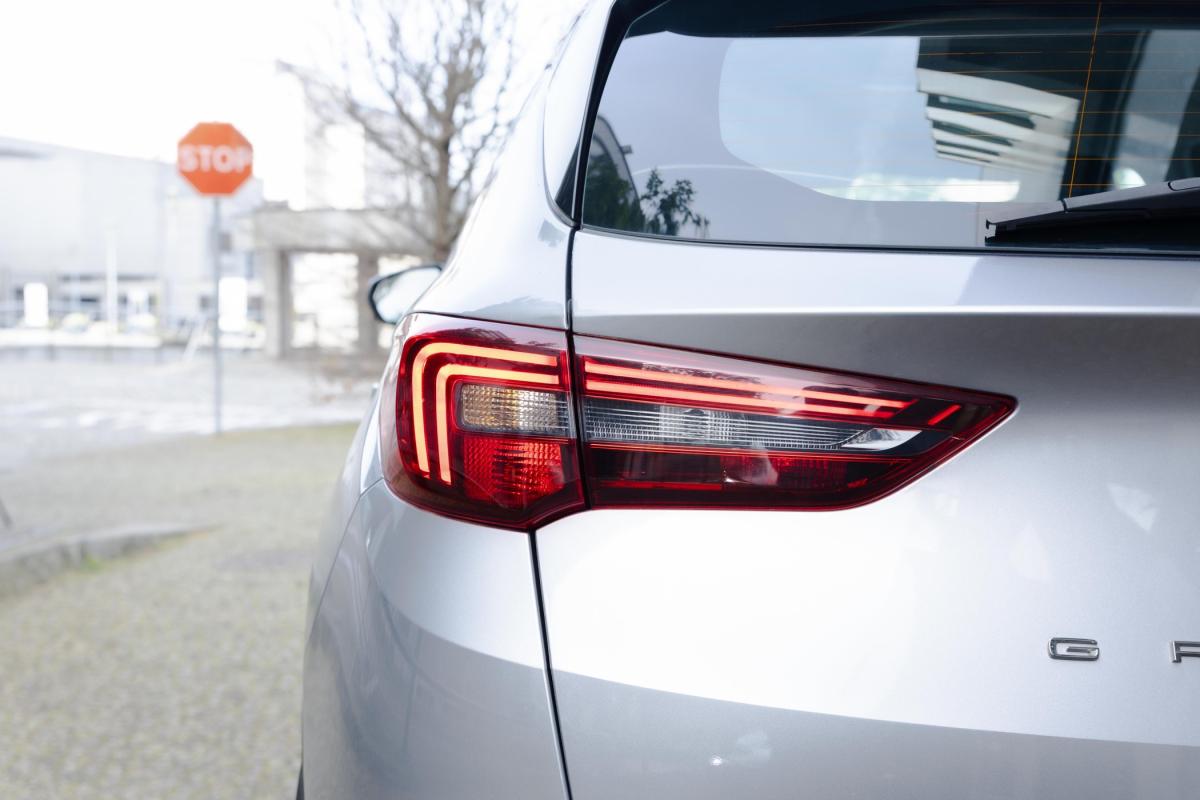 opel-grandland-2022-diesel-1499cc