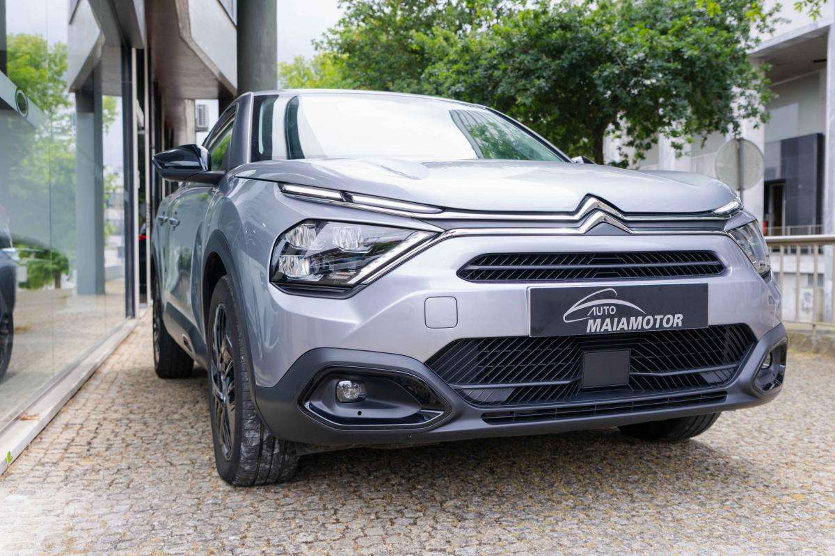 citroen-c4-2023-gasolina-1199cc