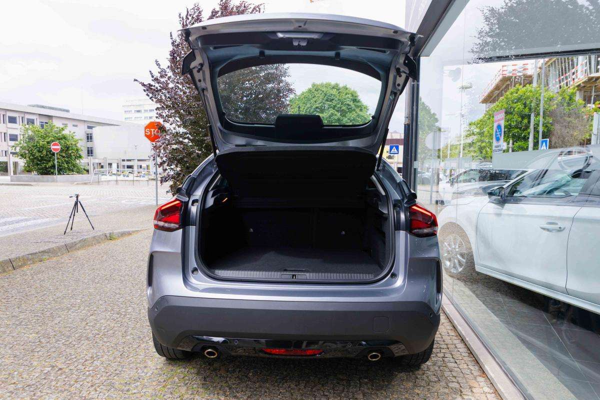 citroen-c4-2023-gasolina-1199cc