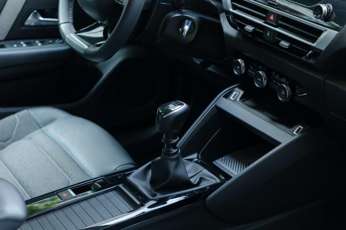 citroen-c4-2023-gasolina-1199cc