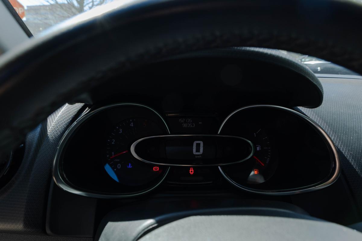 renault-clio-sport-tourer-2019-diesel-1461cc