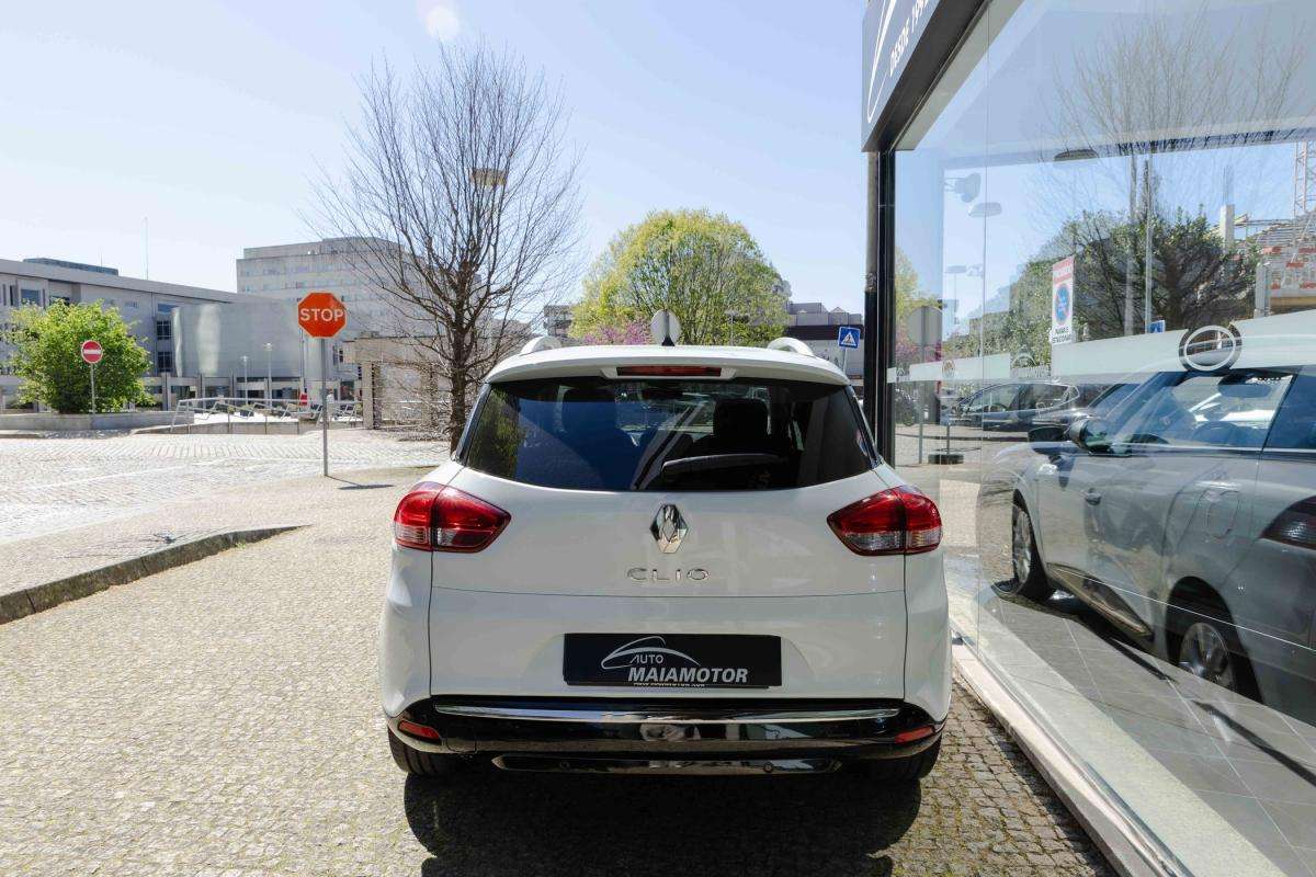 renault-clio-sport-tourer-2019-diesel-1461cc