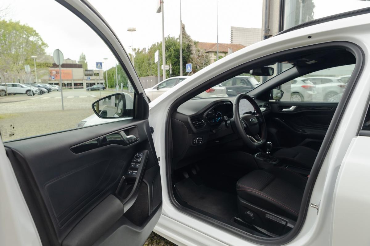 ford-focus-sw-2023-gasolina-998cc