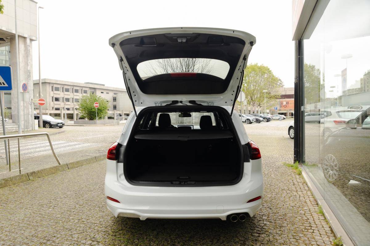 ford-focus-sw-2023-gasolina-998cc
