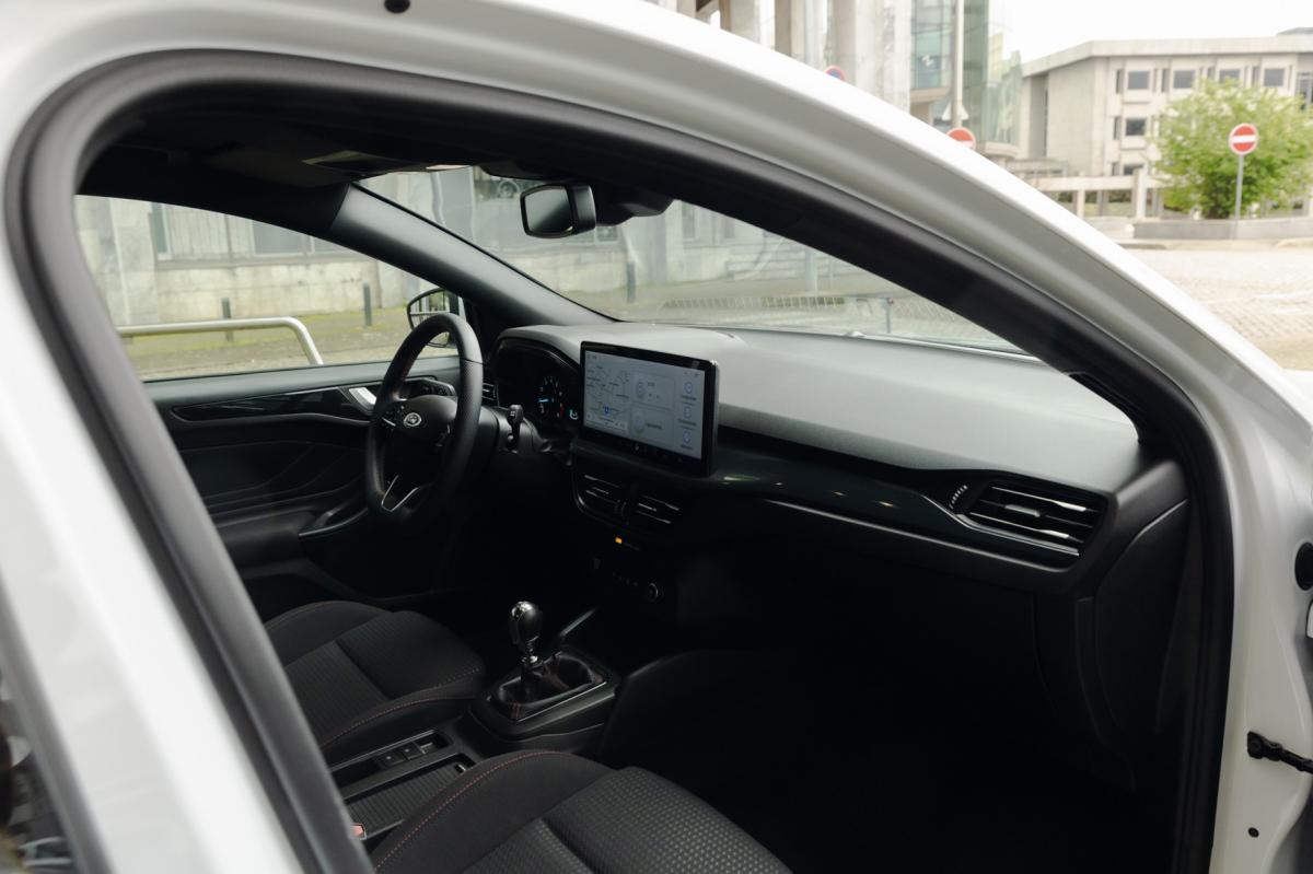 ford-focus-sw-2023-gasolina-998cc