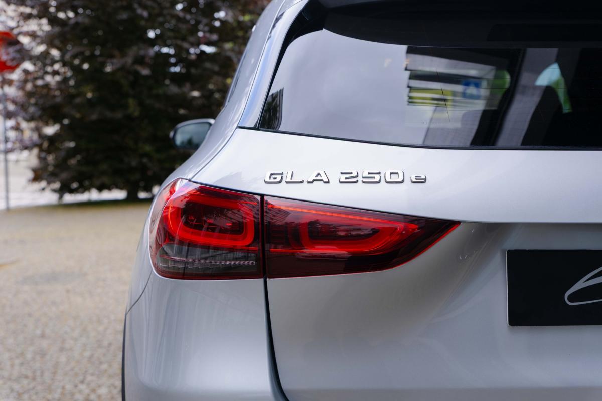 mercedes-benz-gla-2022-hibrido-a-gasolina-1332cc