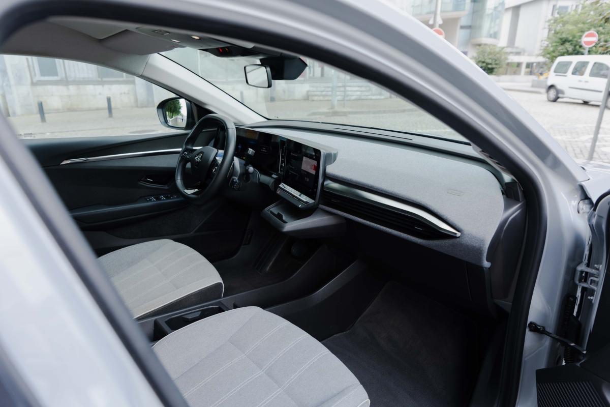 renault-megane-e-tech-2023-eletrico-500cc