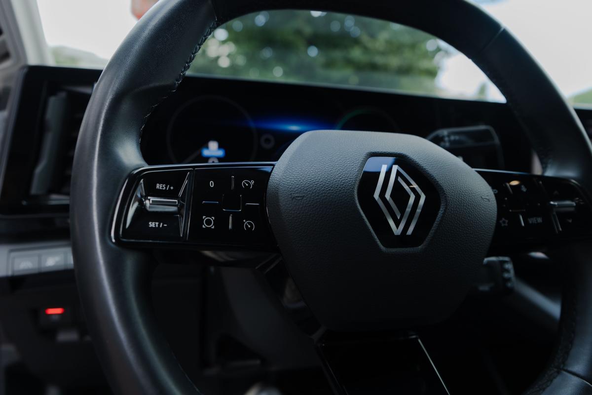 renault-megane-e-tech-2023-eletrico-500cc