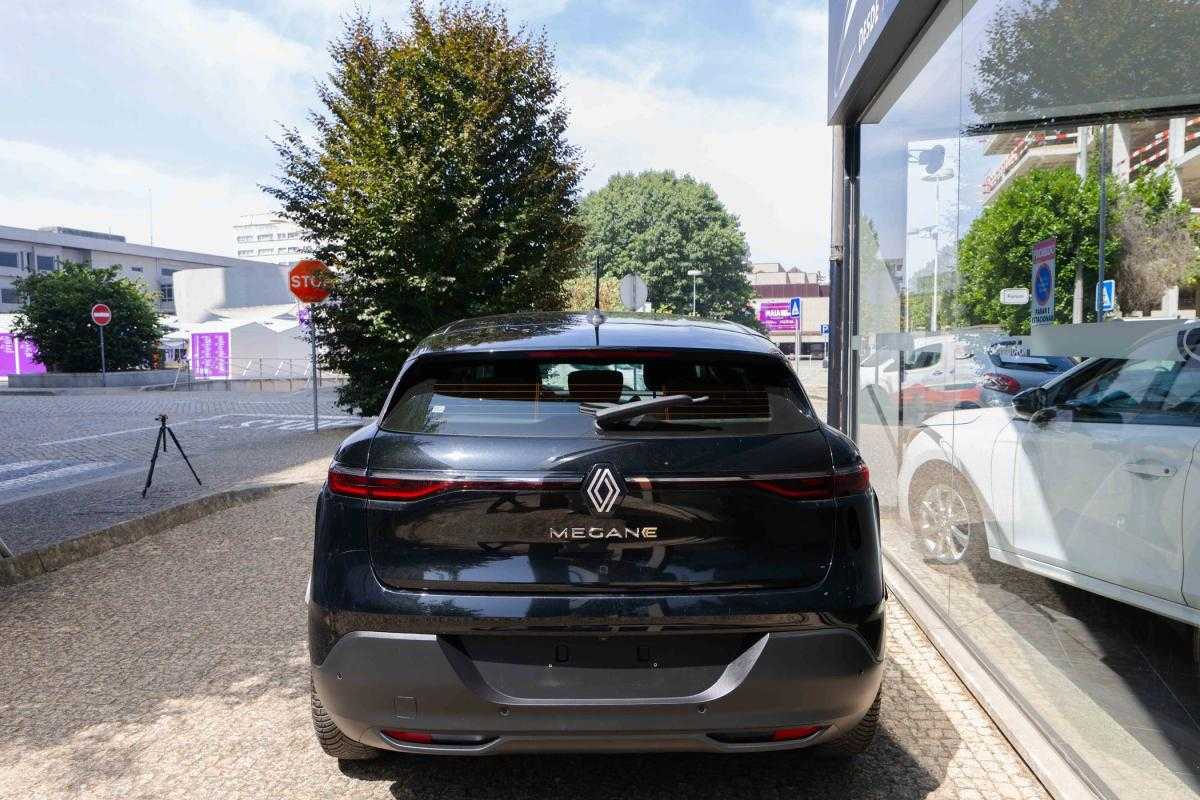 renault-megane-e-tech-2023-eletrico-500cc