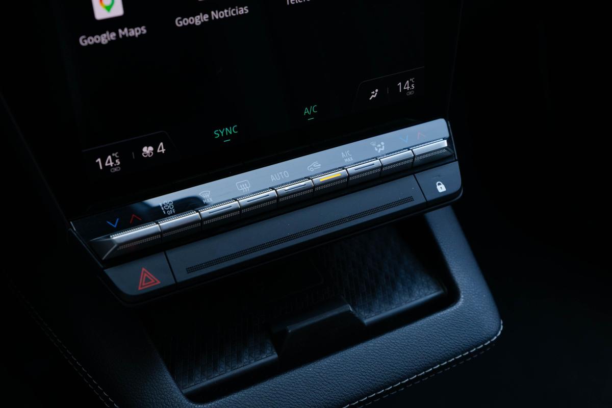 renault-megane-e-tech-2023-eletrico-500cc