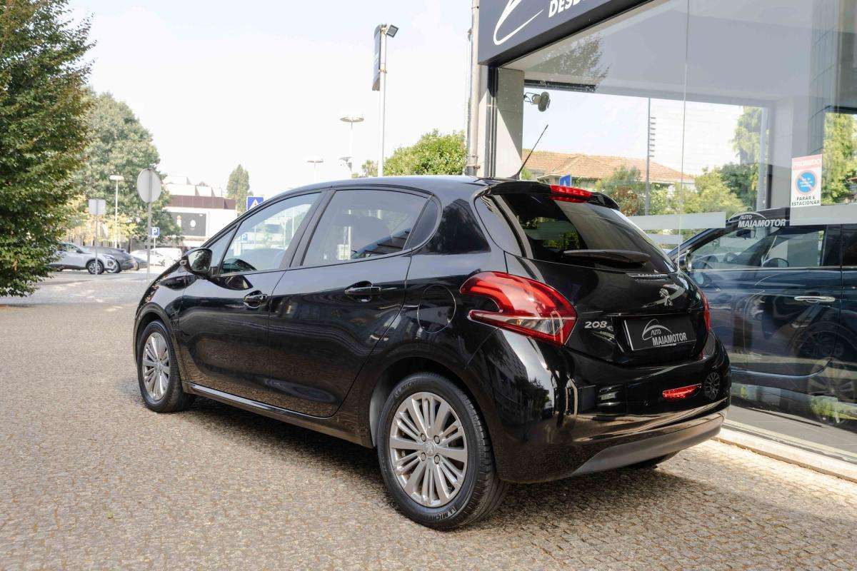 peugeot-208-2018-diesel-1499cc