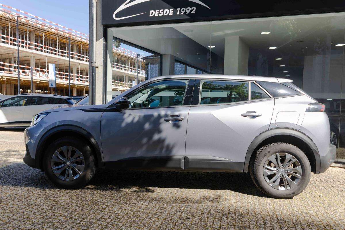 peugeot-2008-2022-gasolina-1199cc