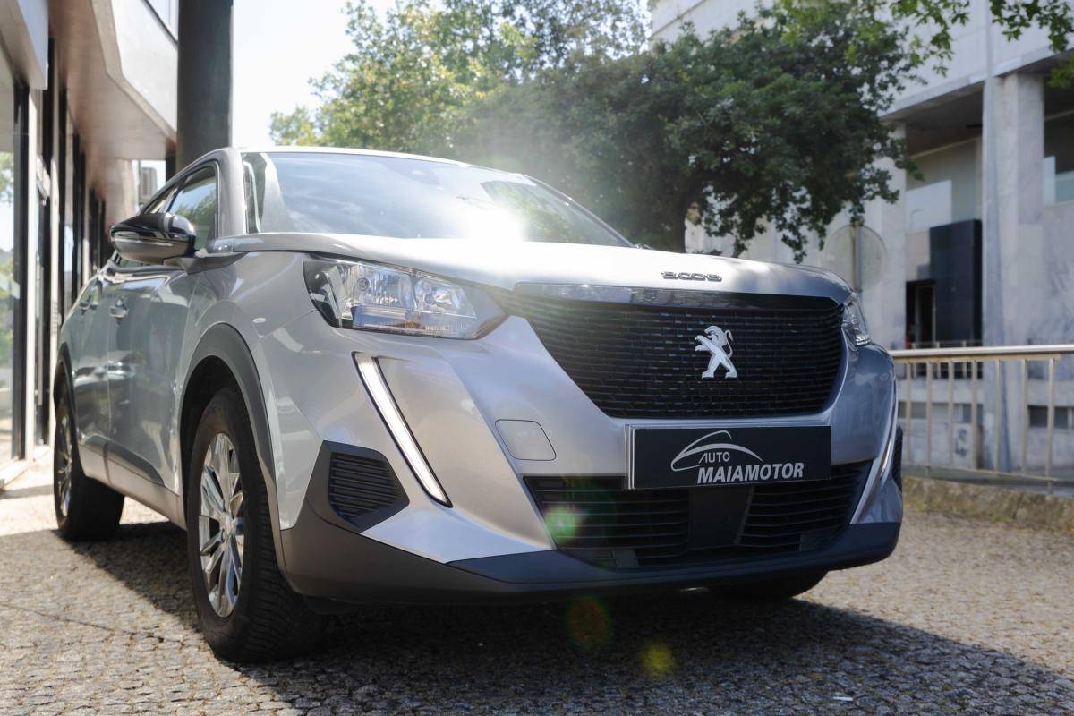peugeot-2008-2022-gasolina-1199cc