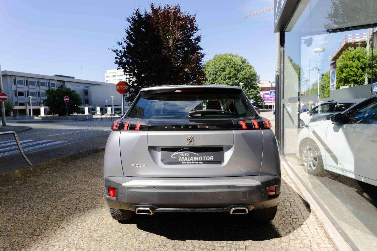 peugeot-2008-2022-gasolina-1199cc
