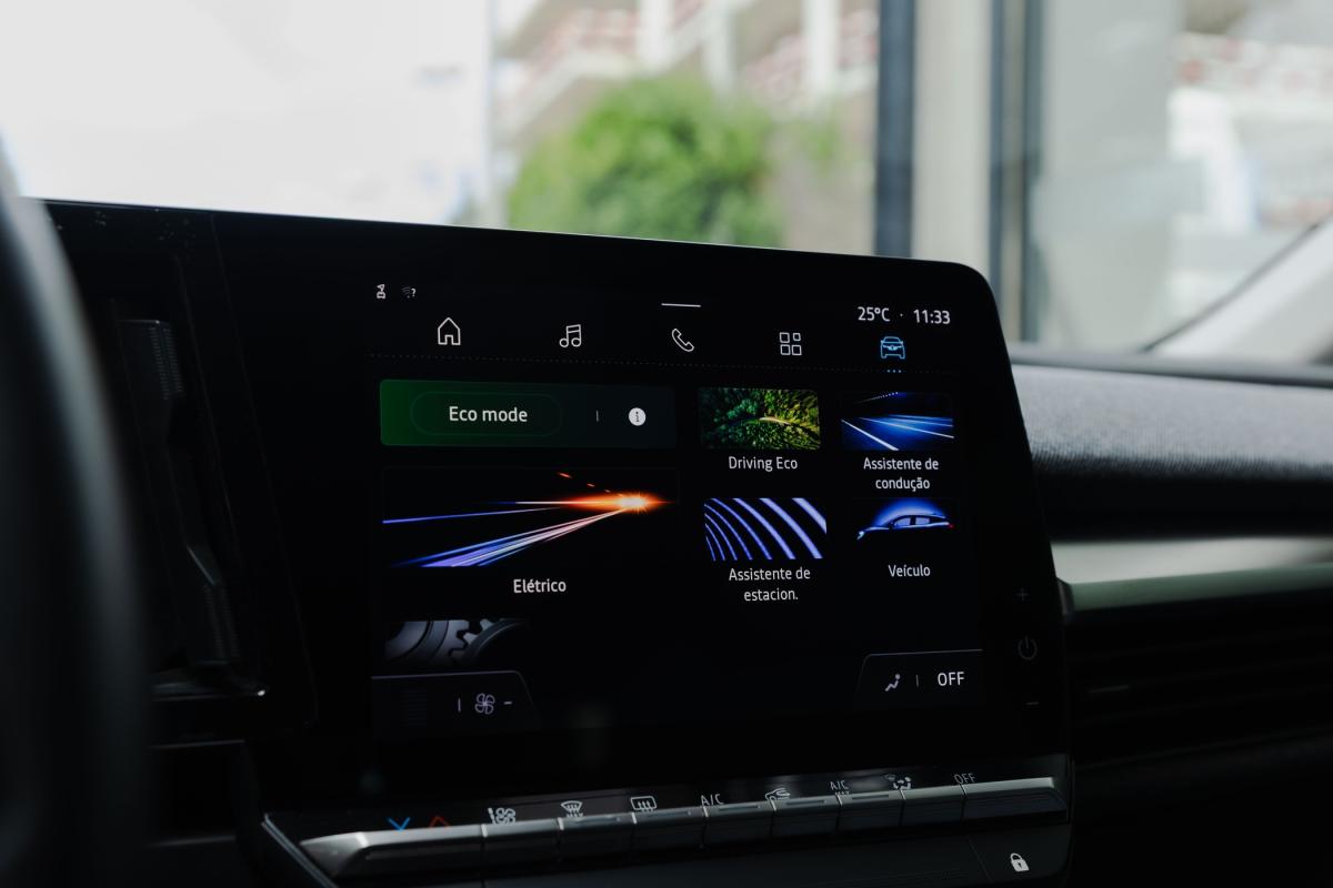renault-megane-e-tech-2023-eletrico-500cc