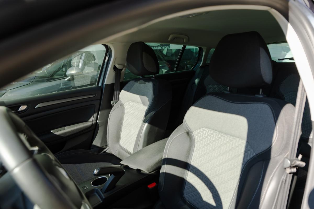 renault-megane-sport-tourer-2022-diesel-1461cc