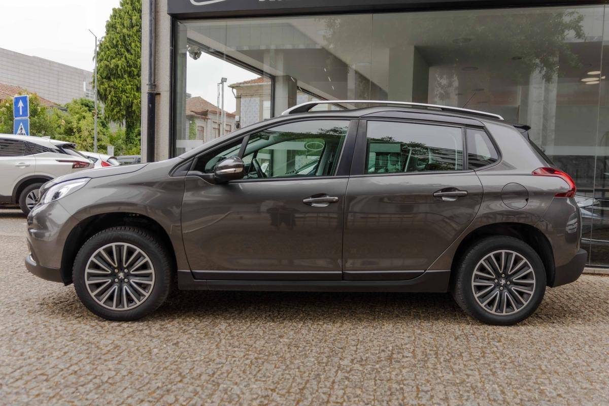 peugeot-2008-2019-gasolina-1199cc