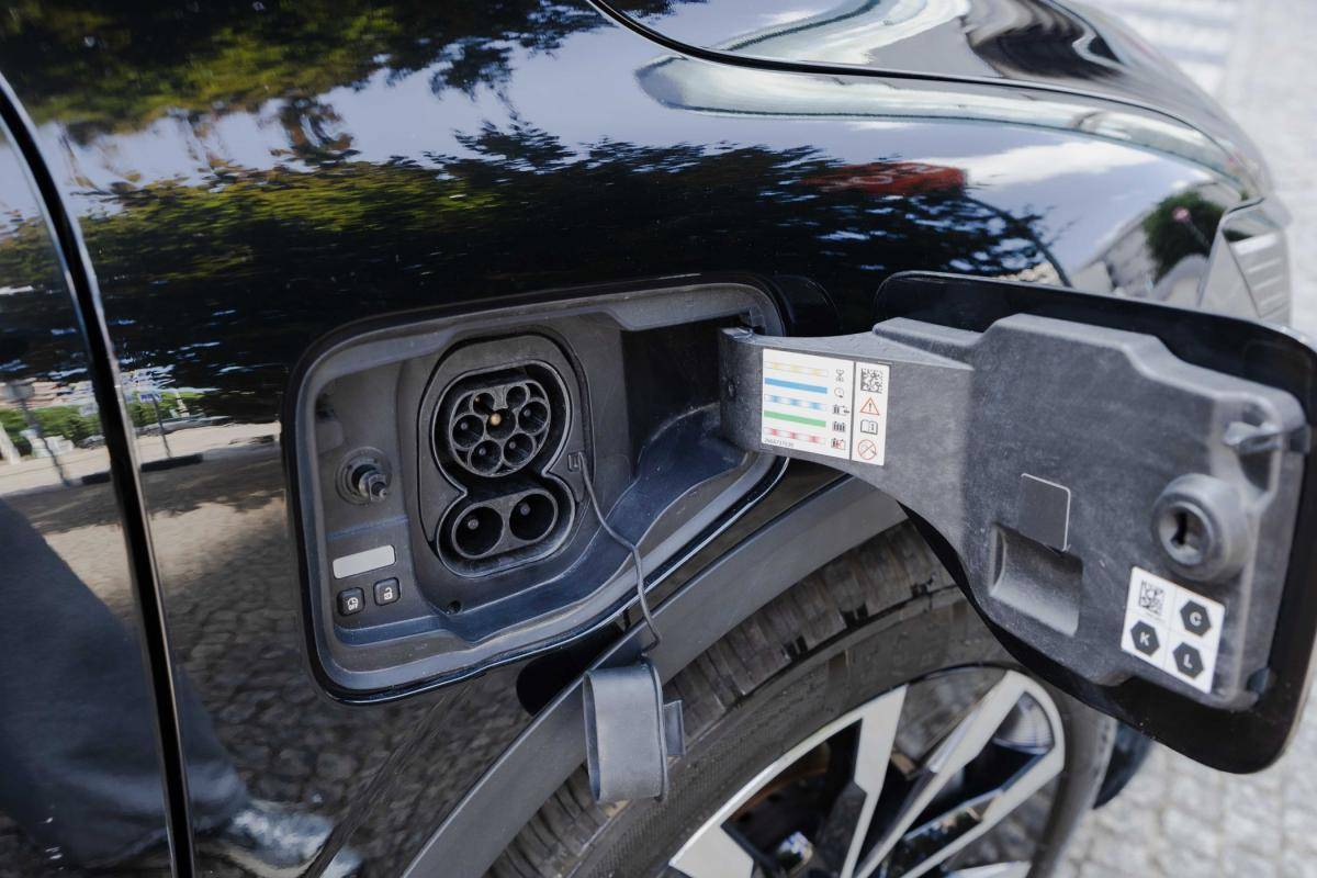 renault-megane-e-tech-2023-eletrico-500cc