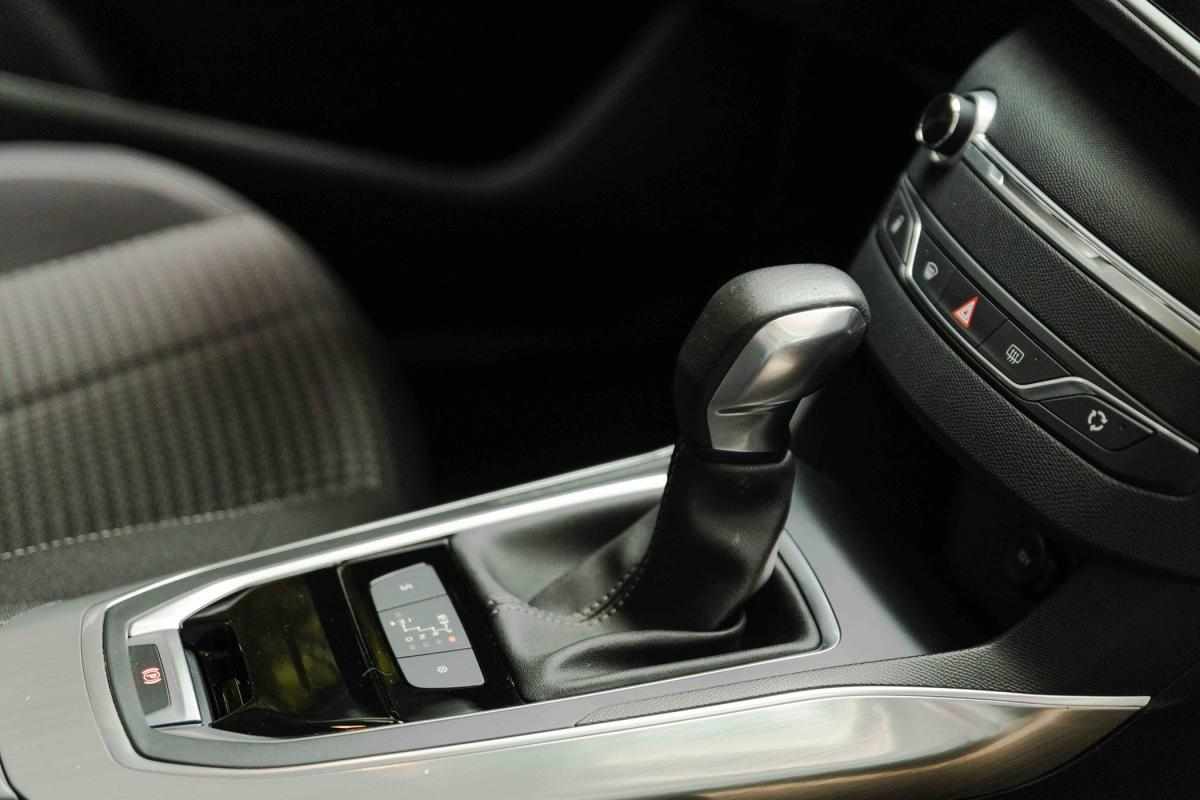 peugeot-308-sw-2019-diesel-1499cc