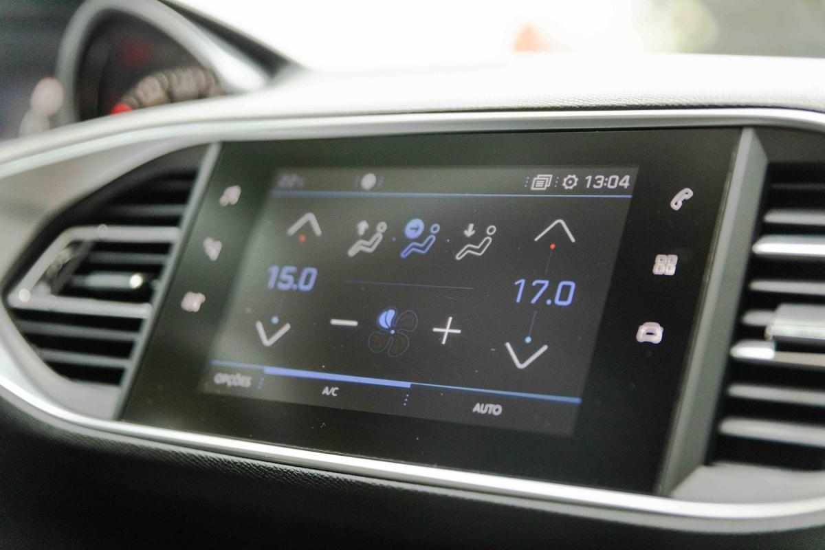 peugeot-308-sw-2019-diesel-1499cc