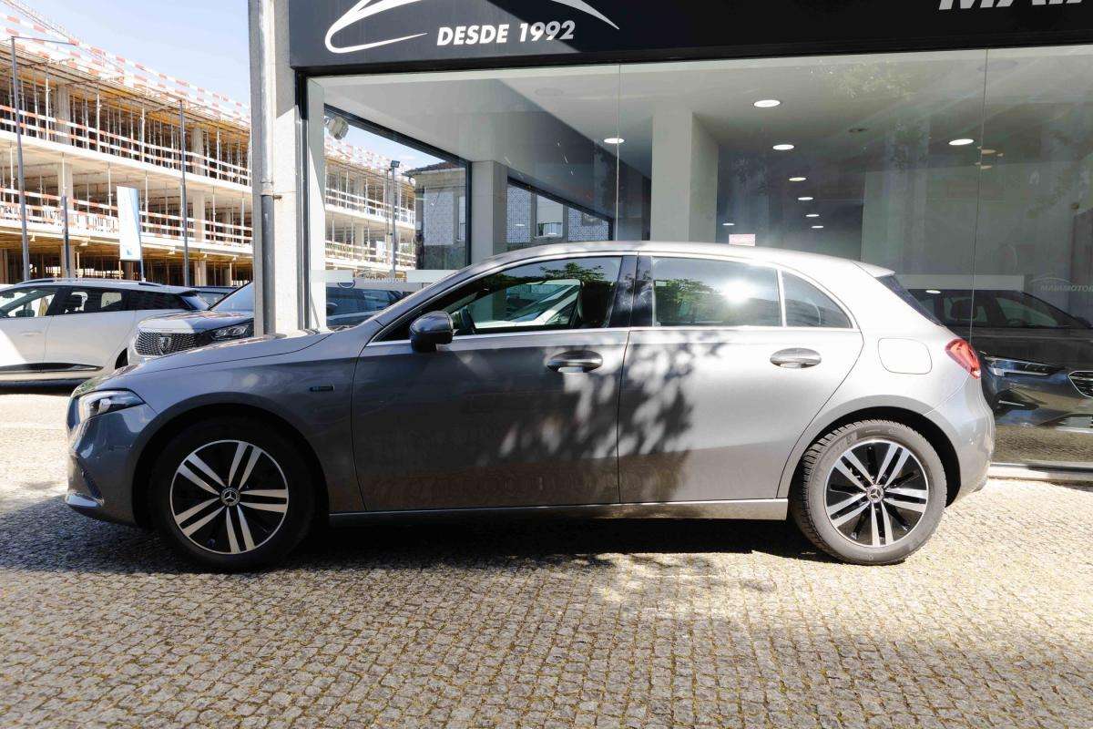 mercedes-benz-classe-a-2021-hibrido-a-gasolina-1332cc