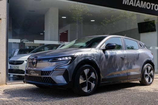 renault-megane-e-tech-2023-eletrico-500cc