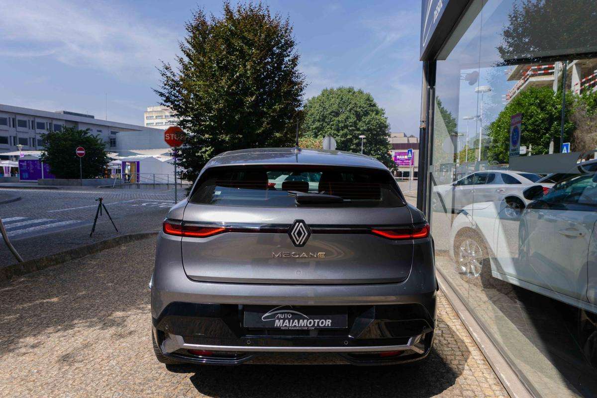renault-megane-e-tech-2023-eletrico-500cc