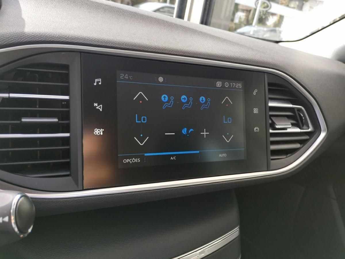 peugeot-308-sw-2019-diesel-1499cc