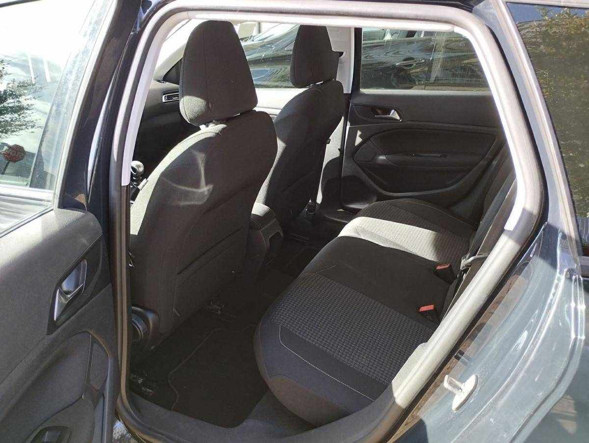 peugeot-308-sw-2019-diesel-1499cc