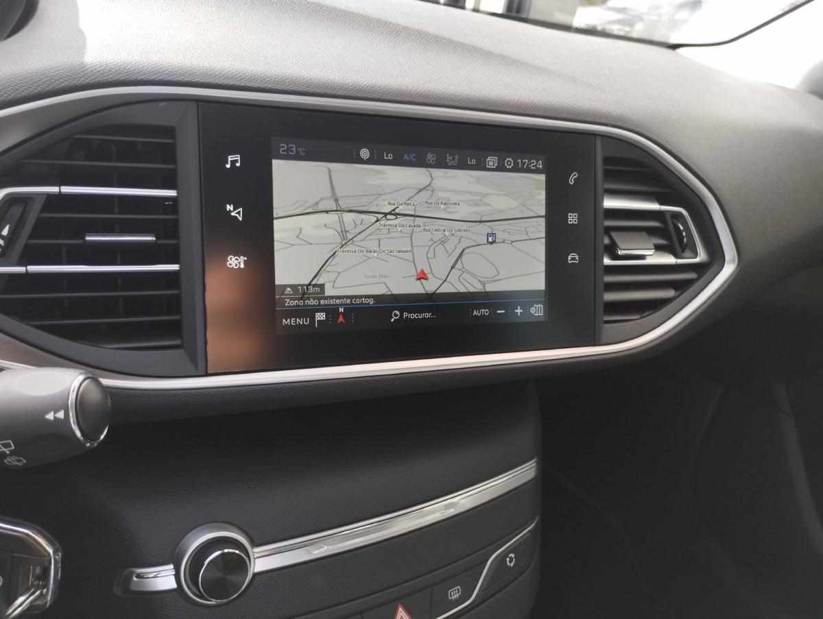 peugeot-308-sw-2019-diesel-1499cc