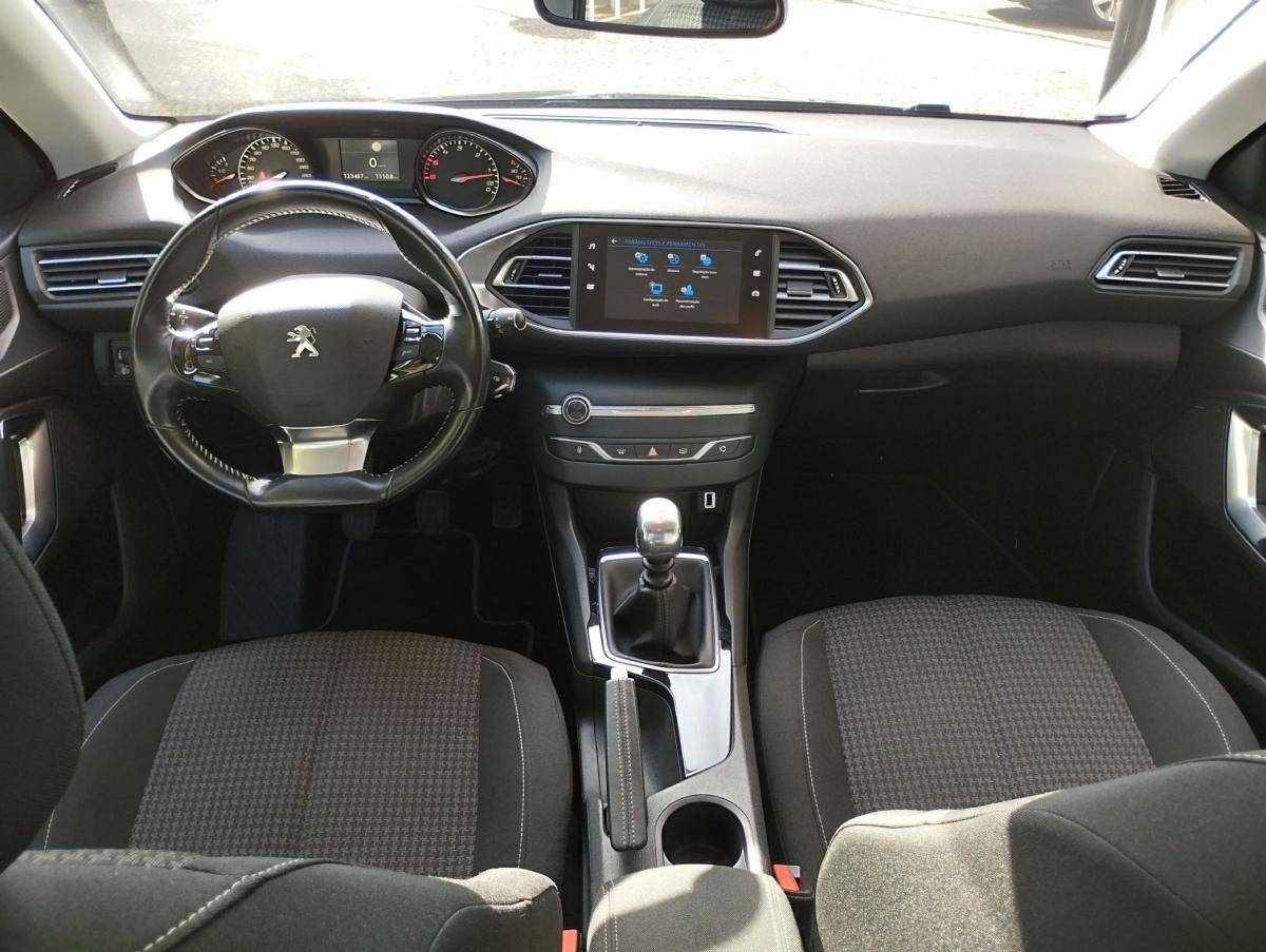 peugeot-308-sw-2019-diesel-1499cc