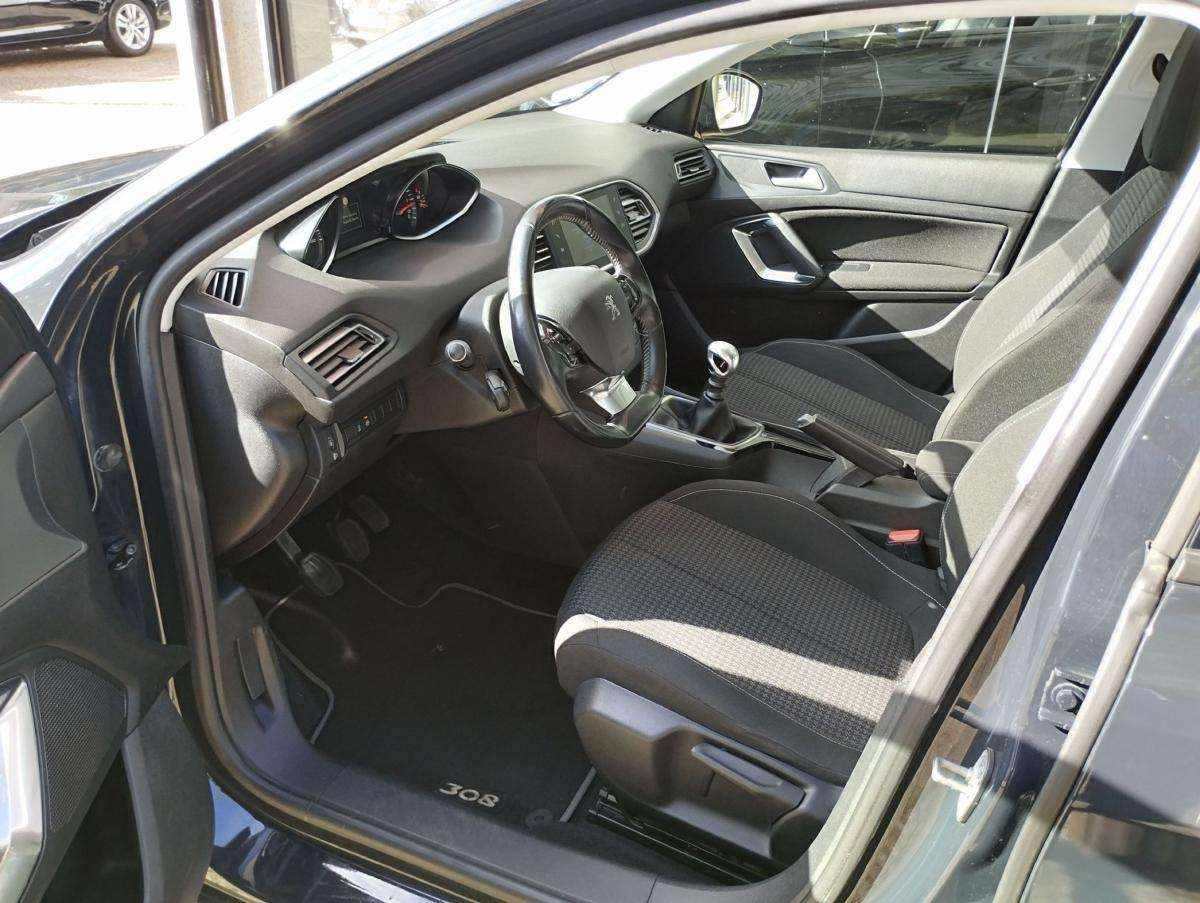 peugeot-308-sw-2019-diesel-1499cc
