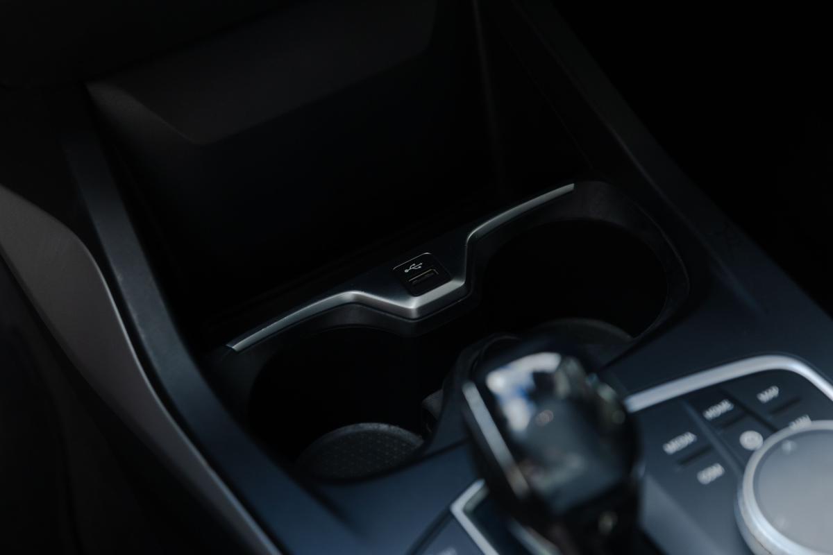 bmw-serie-1-2020-gasolina-1499cc