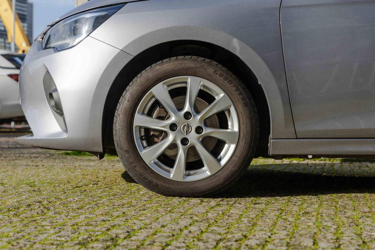 opel-corsa-2021-diesel-1499cc