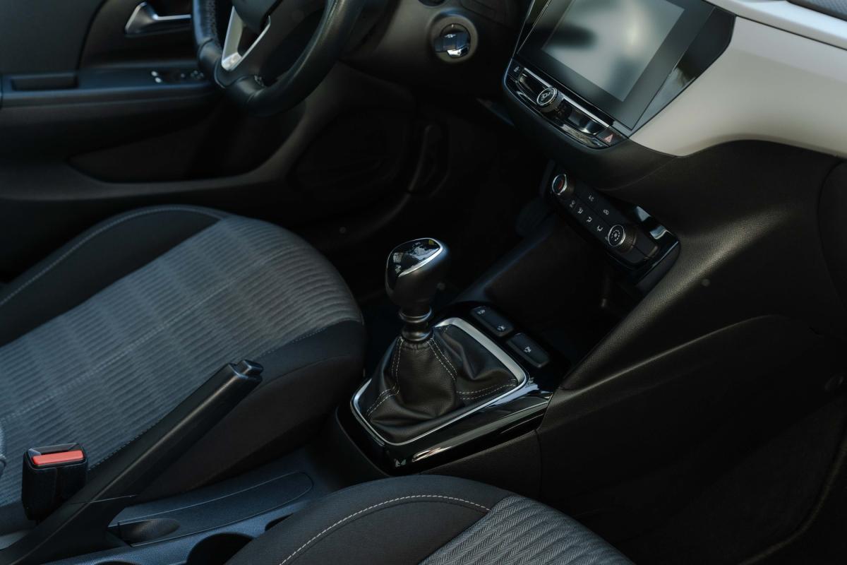 opel-corsa-2021-diesel-1499cc