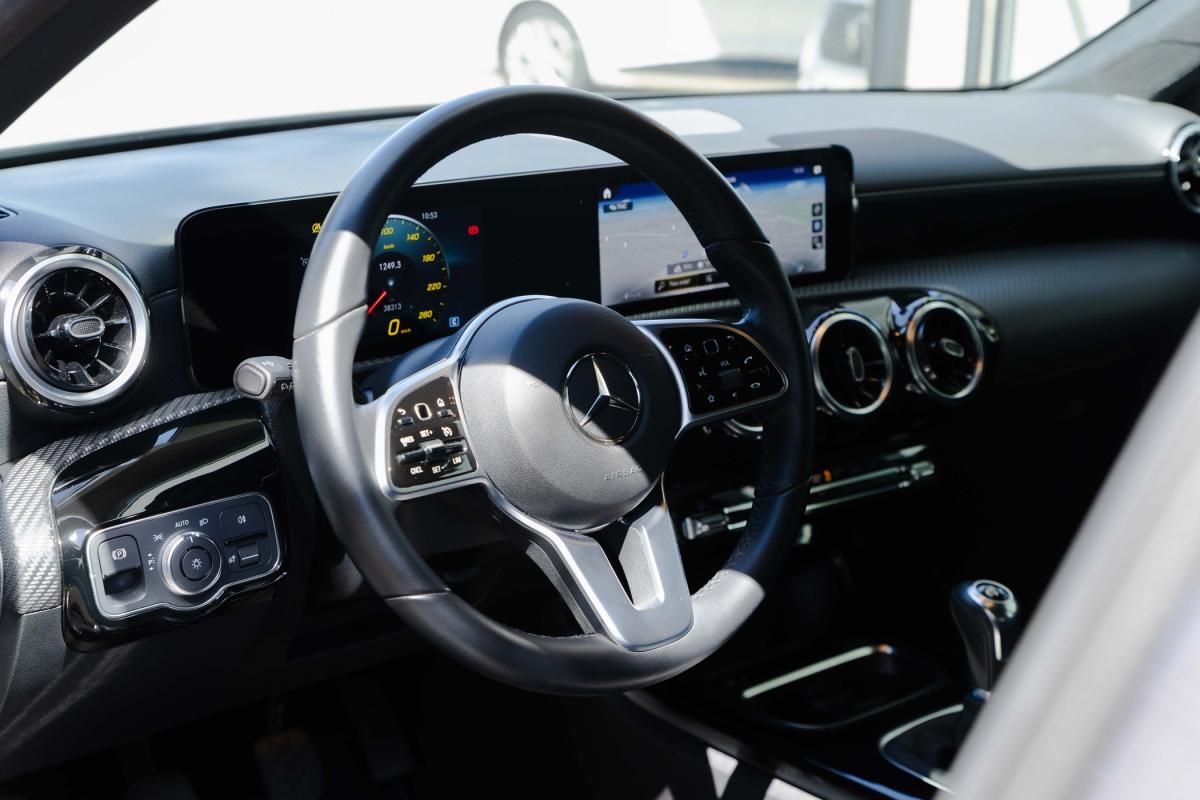mercedes-benz-classe-a-2022-gasolina-1332cc