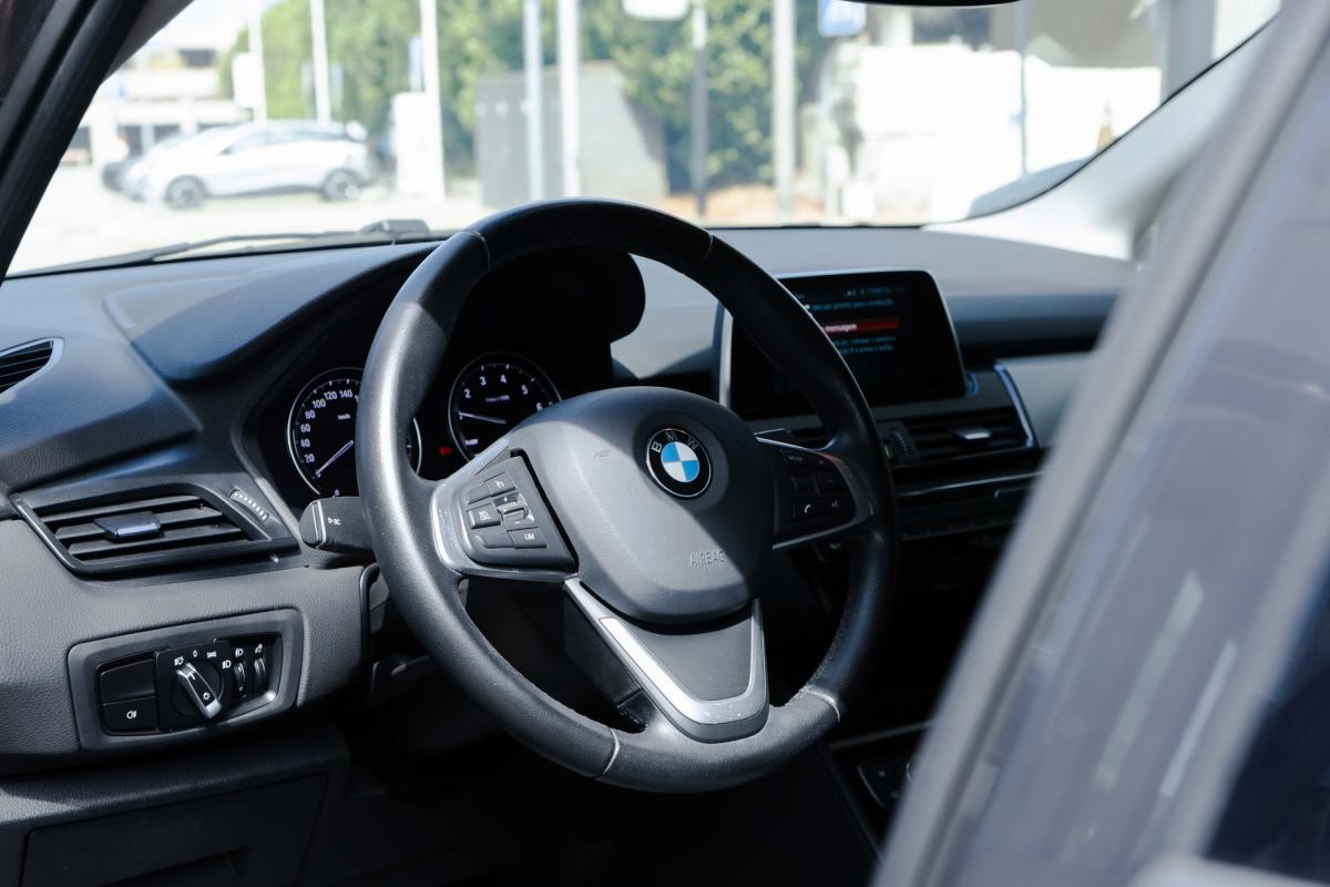 bmw-serie-2-2020-hibrido-a-gasolina-1499cc