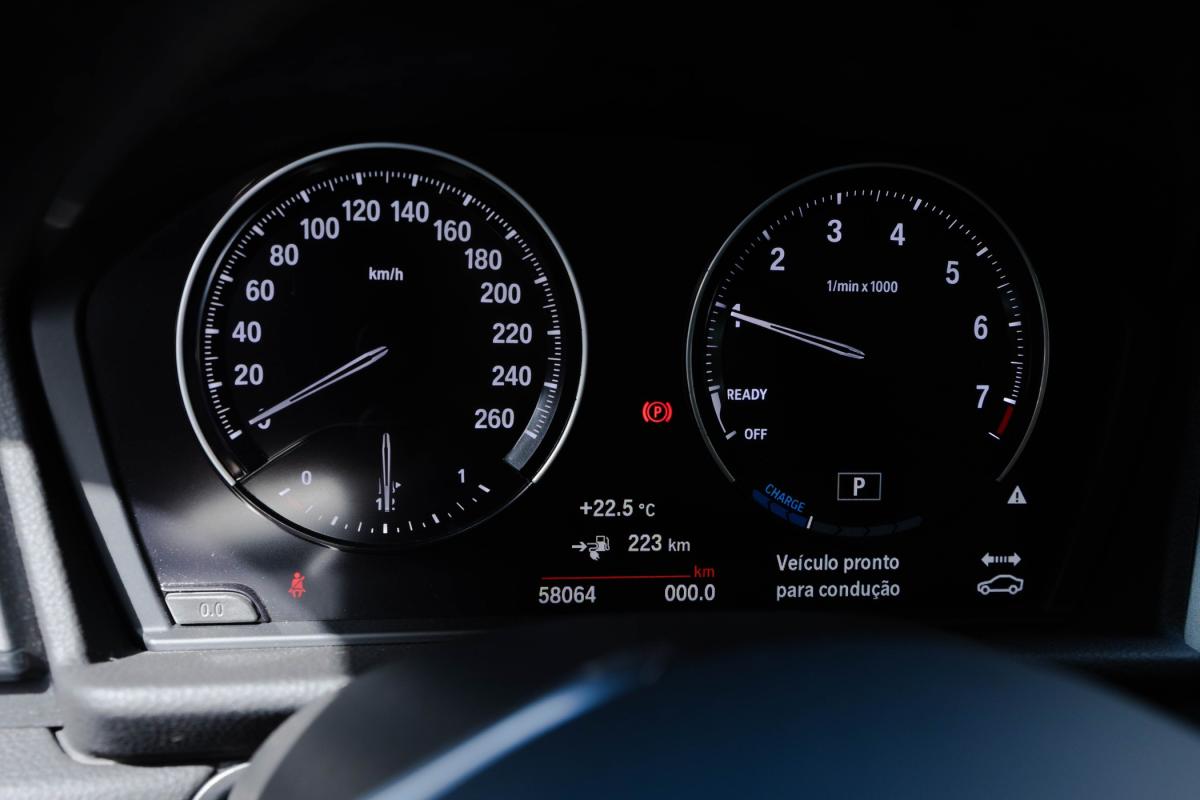bmw-serie-2-2020-hibrido-a-gasolina-1499cc