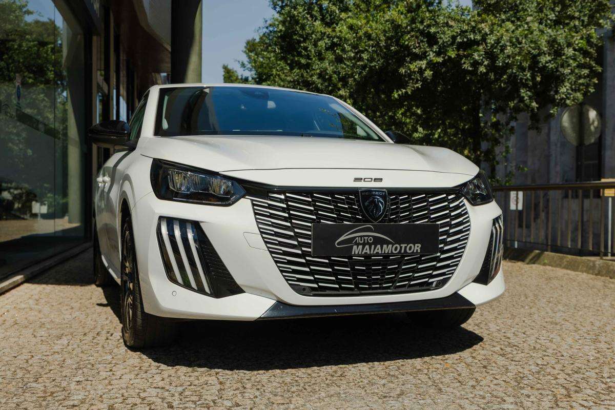 peugeot-208-2024-eletrico-500cc