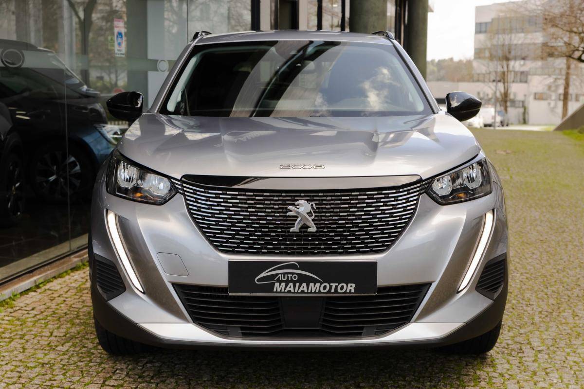 peugeot-2008-2022-diesel-1499cc