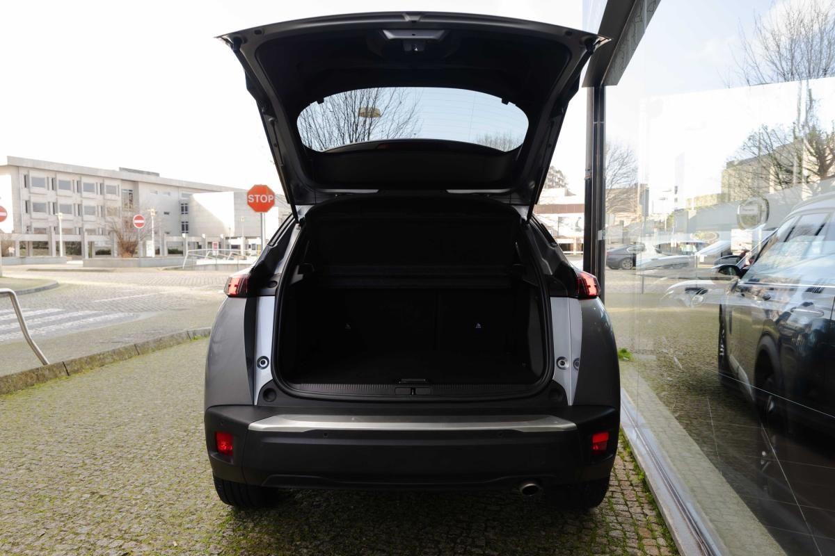 peugeot-2008-2022-diesel-1499cc
