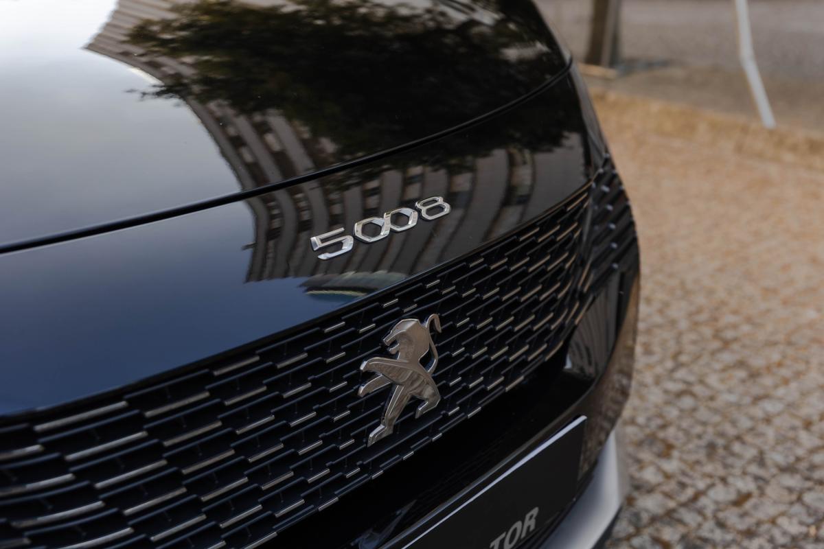 peugeot-5008-2021-gasolina-1199cc