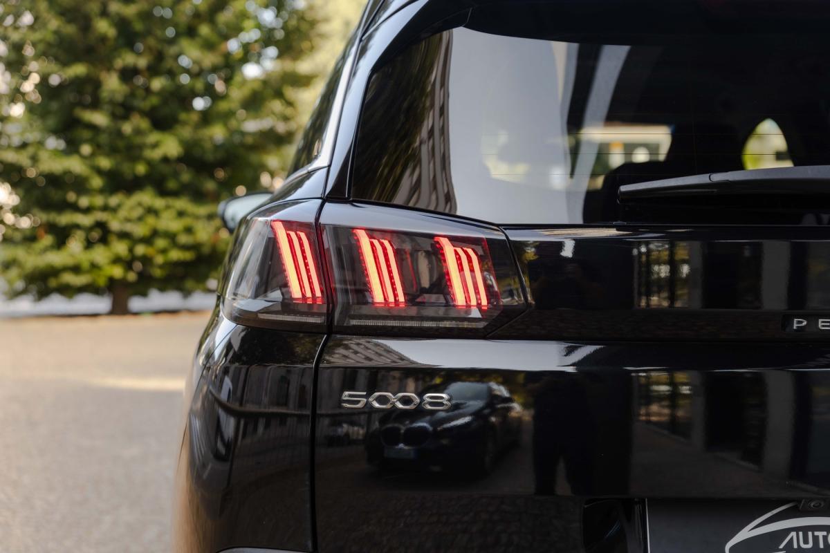 peugeot-5008-2021-gasolina-1199cc