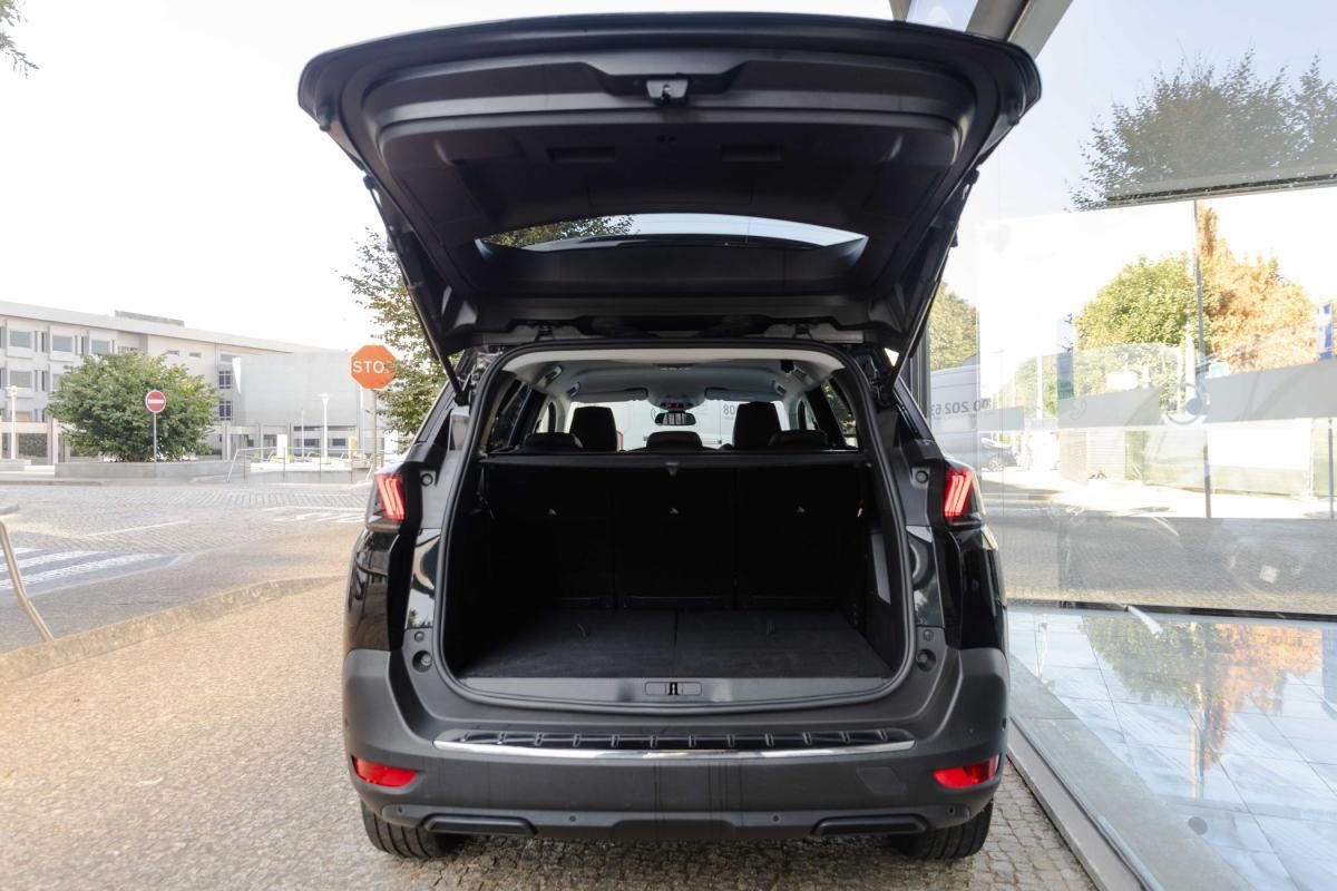 peugeot-5008-2021-gasolina-1199cc