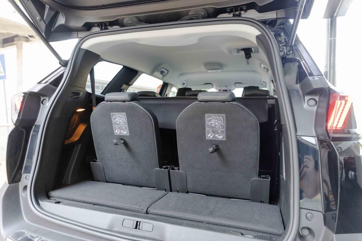 peugeot-5008-2021-gasolina-1199cc
