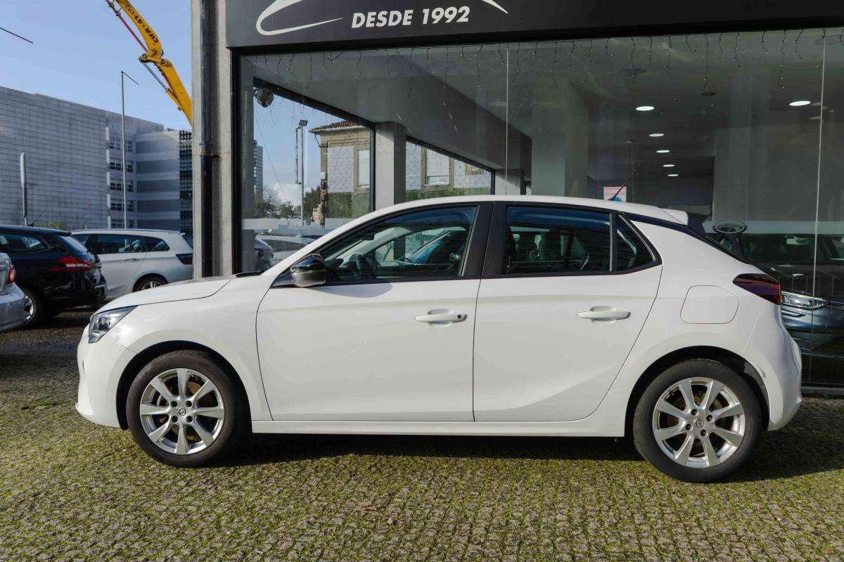 opel-corsa-2021-diesel-1499cc