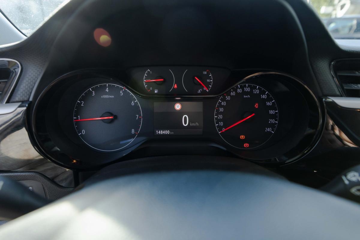 opel-corsa-2021-diesel-1499cc