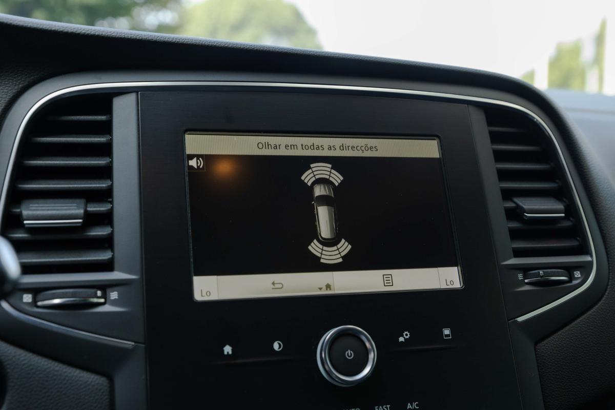 renault-megane-sport-tourer-2020-diesel-1461cc