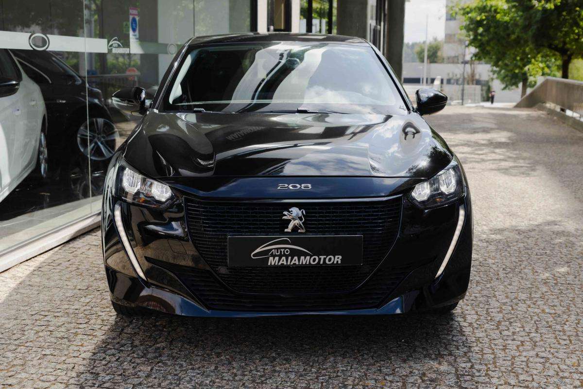 peugeot-208-2023-eletrico-500cc