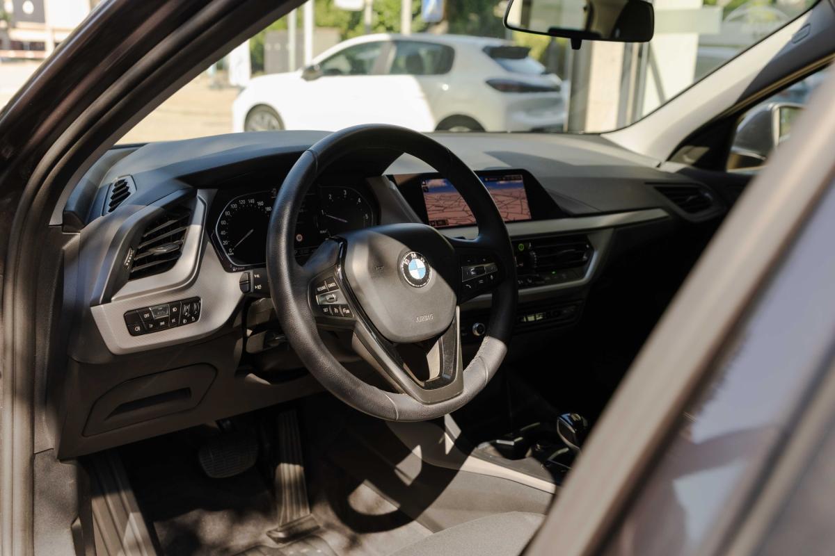 bmw-serie-1-2021-diesel-1496cc